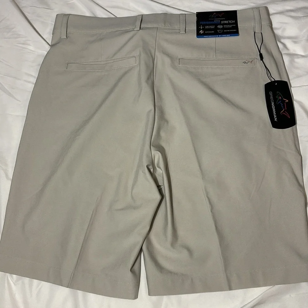 Greg Norman ML75 Microlux Stretch Short Sz 32 Sandstone